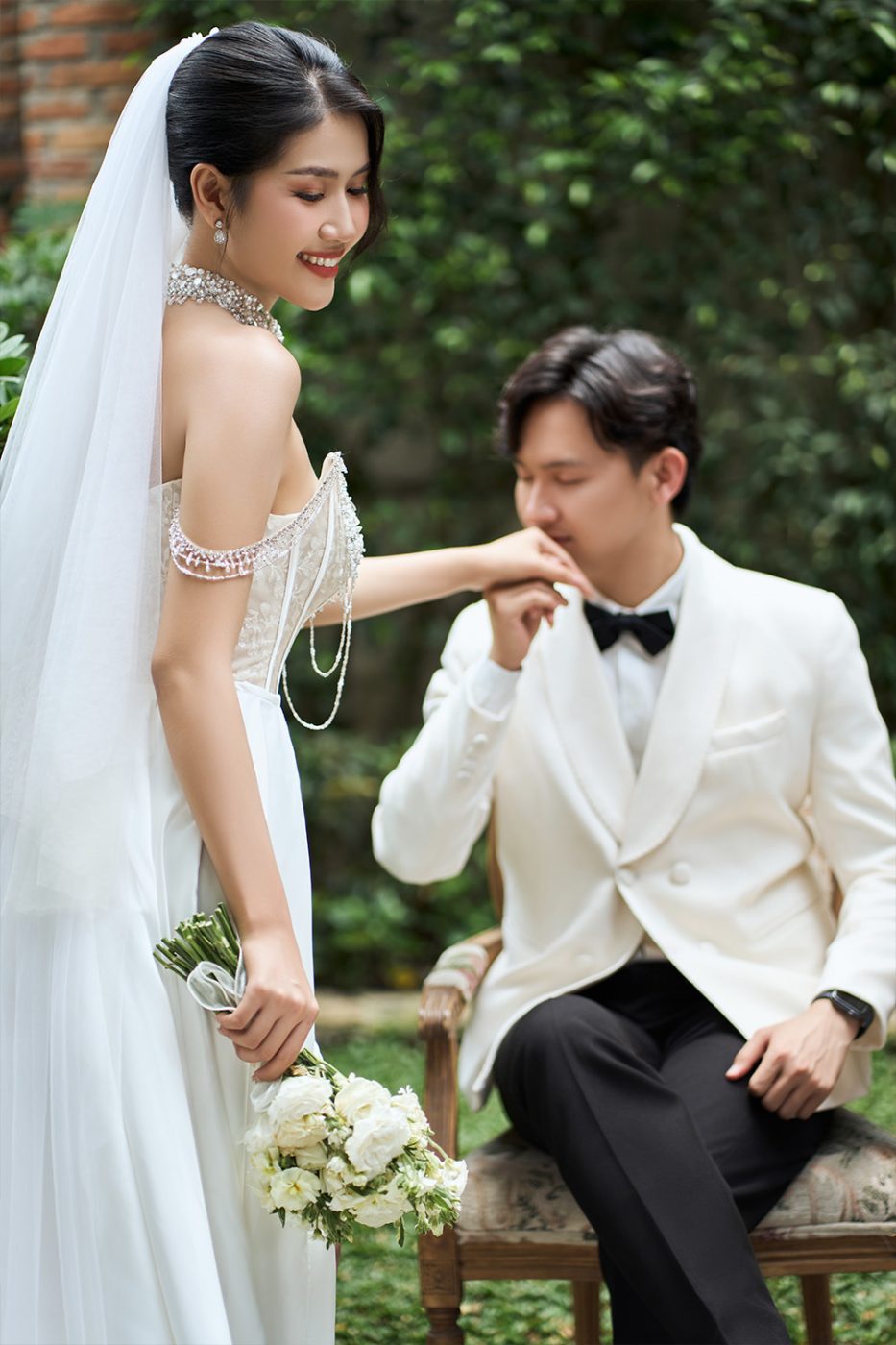 Ảnh cưới pre-wedding phim trường đẹp có phong cách ấn tượng - album 01 - hình 03