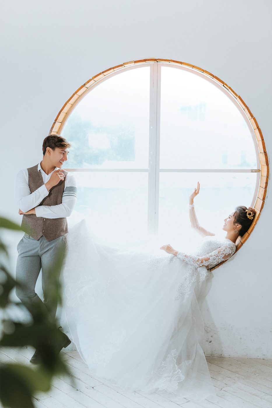 Ảnh cưới pre-wedding ở phim trường đẹp với phong cách ấn tượng - Album 01 - Hình 12