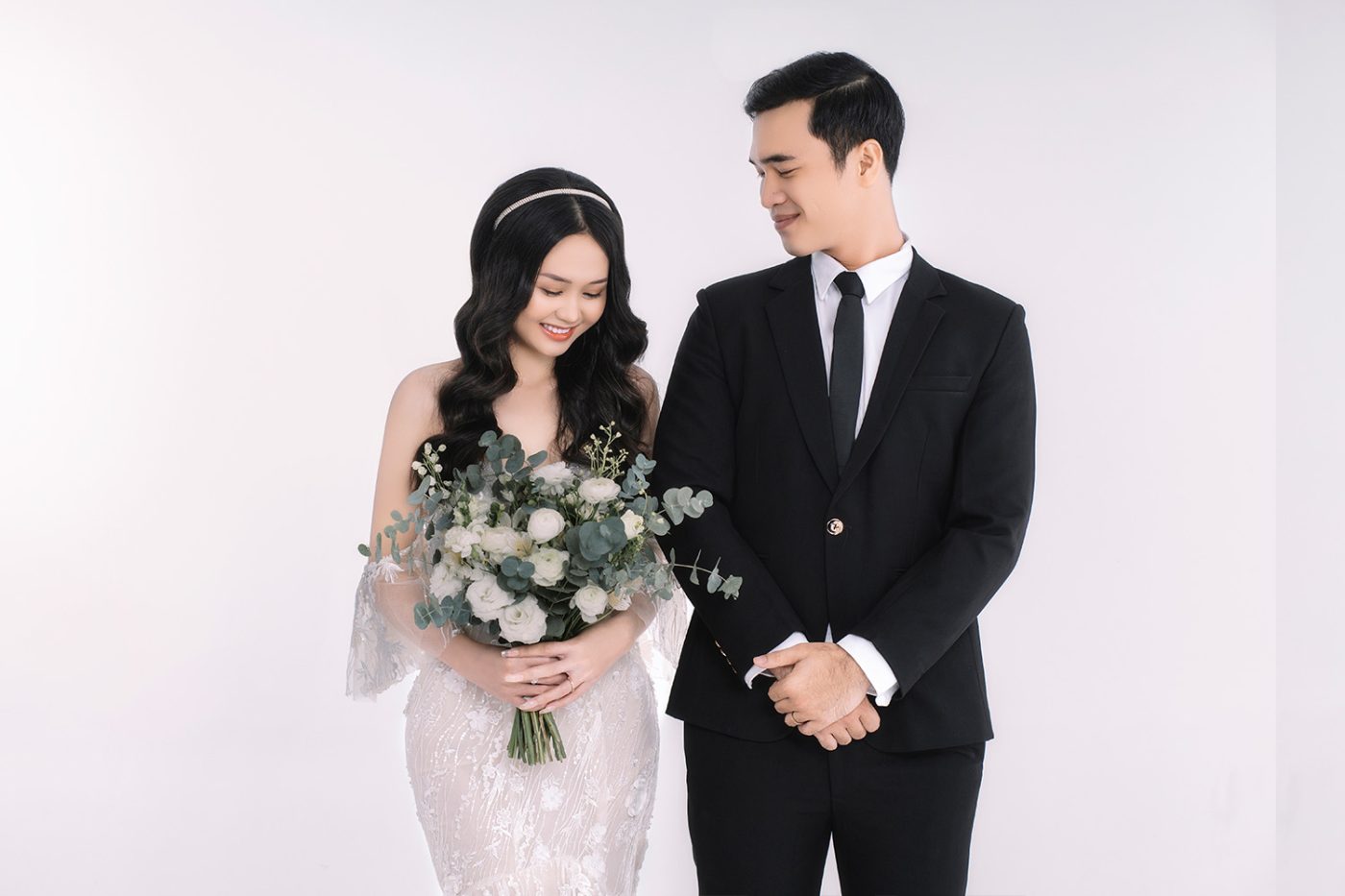 Ảnh cưới pre-wedding studio đẹp với phong cách ấn tượng - Album 01 - Hình 19