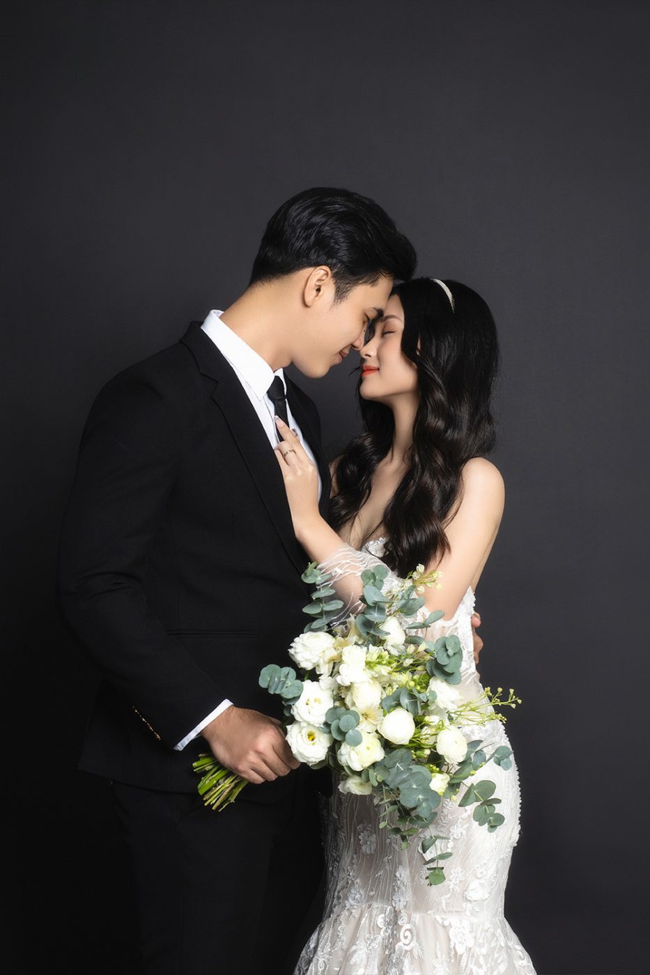 Ảnh cưới pre-wedding studio đẹp với phong cách ấn tượng - Album 01 - Hình 15